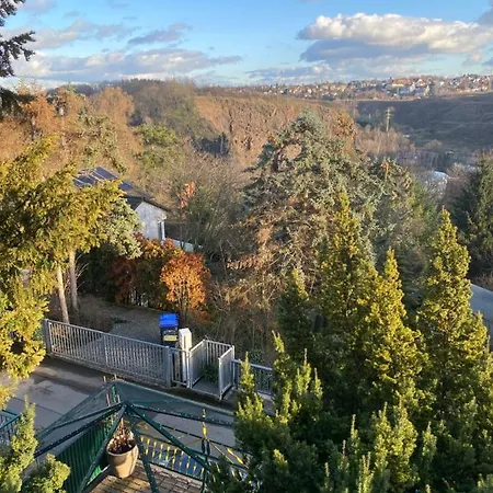 Helles Und Charmantes Loft Mit Herrlichem Blick Апартаменты *